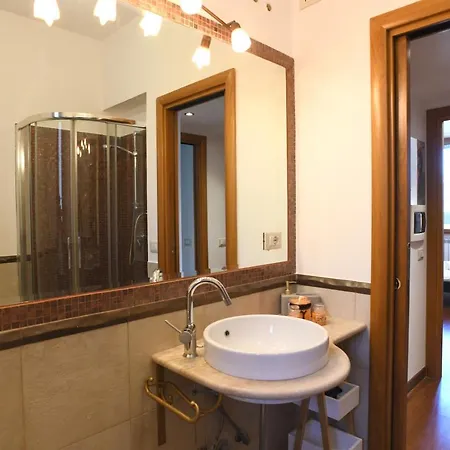 Domus Laura In Trastevere *