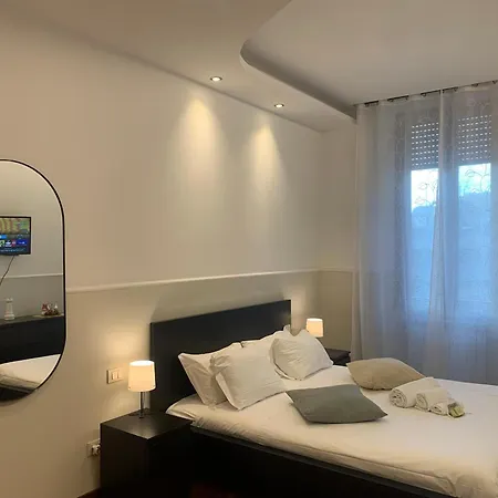 Domus Laura In Trastevere Apartamento *