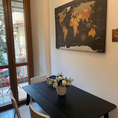 Domus Laura In Trastevere *