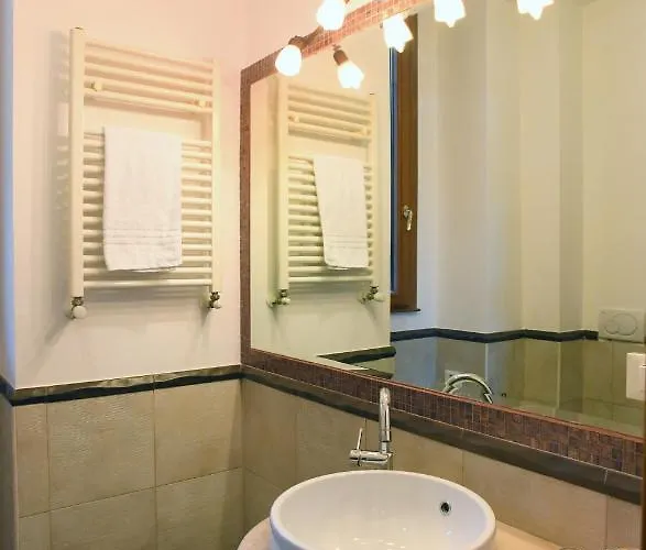 Апартаменты Domus Laura In Trastevere *