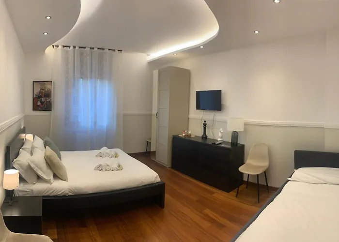 Апартаменты Domus Laura In Trastevere Рим