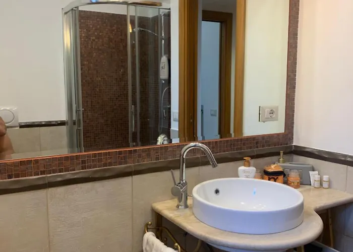 Апартаменты Domus Laura In Trastevere *